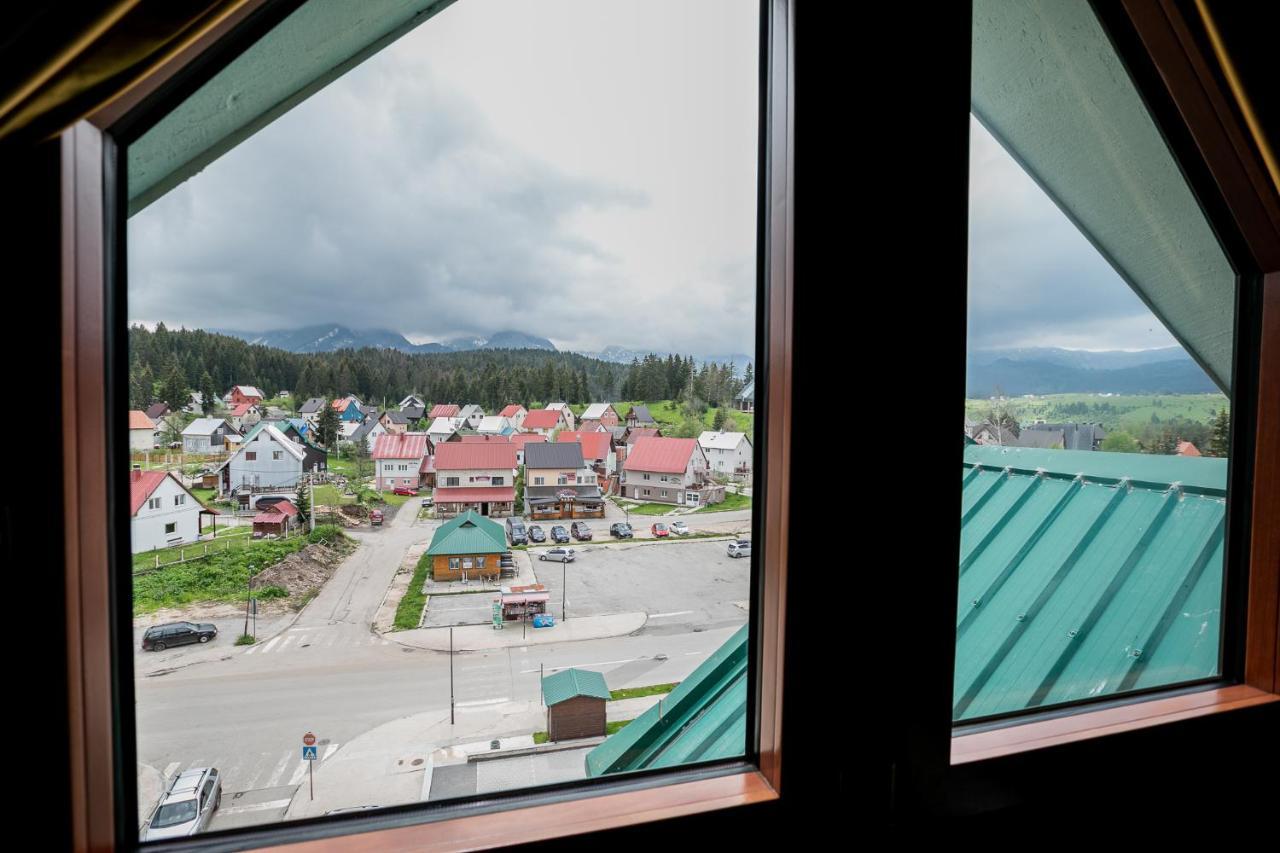 Forma Lux Zabljak Exteriör bild